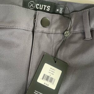 NWT Cuts Mens AO Joggers
Cast Iron
Brand new, never worn
Size Medium